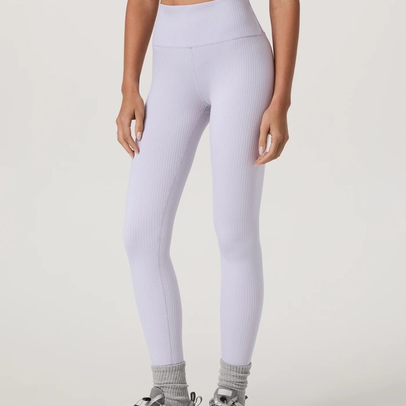 VUORI‎ Inversion Rib Legging Color: Lavender Ice (light purple) size small - Picture 7 of 7